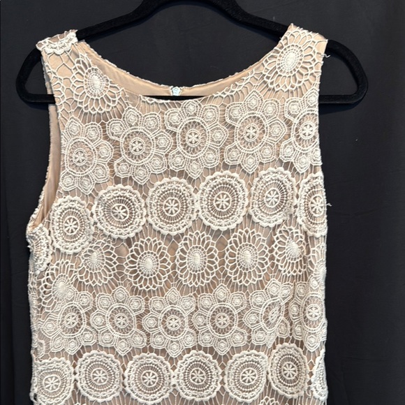 Eliza J Ivory Crochet Lace Dress – Size 14 – Excellent Condition - Picture 2 of 10